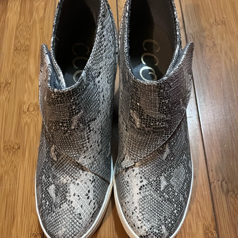 Snake Print Wedge Sneaker